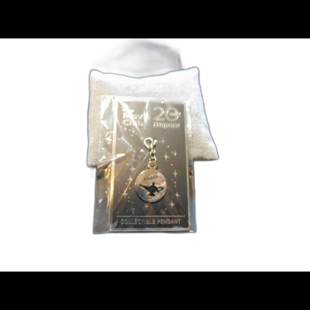 Disney Movie Club 20th Anniversary Collectible Pendant Aladdin NEW
